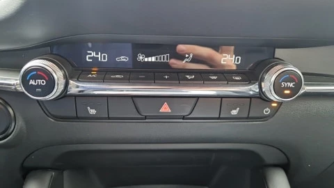 Mazda3 2.5L E-SKY G MHEV 103kW 6AT Homura