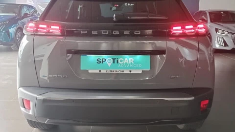 Peugeot e-2008 Eléctrico GT 156 (115kW)