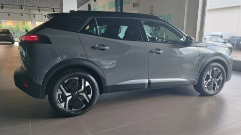 Peugeot e-2008 Eléctrico GT 156 (115kW)