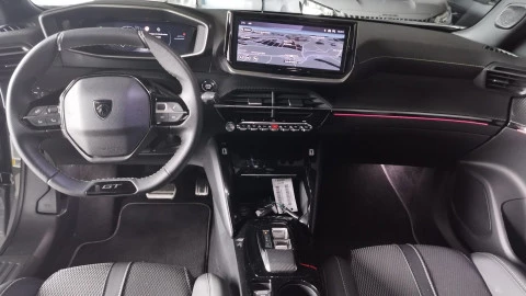 Peugeot e-2008 Eléctrico GT 156 (115kW)