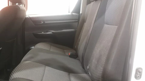 Toyota Hilux 2.4 D4D Cabina Doble GX