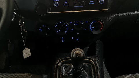 Toyota Hilux 2.4 D4D Cabina Doble GX