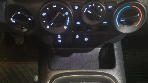 Toyota Hilux 2.4 D4D Cabina Doble GX