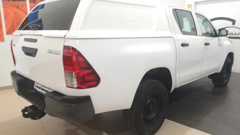 Toyota Hilux 2.4 D4D Cabina Doble GX