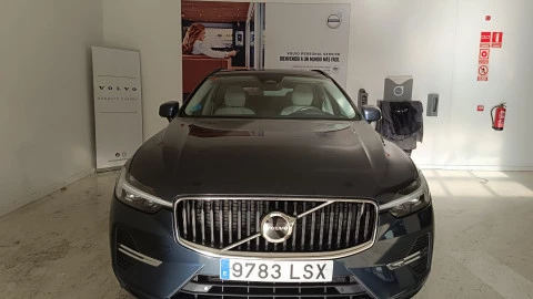 Volvo XC60 2.0 B4 D Momentum Pro Auto