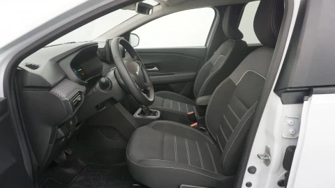 Dacia Jogger Expression HYBRID 105kW (140CV) 7 plazas