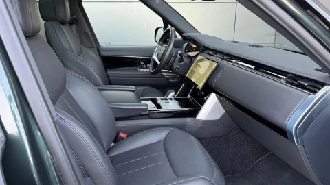 Land Rover Range Rover 3.0D I6 300 PS AWD Auto MHEV