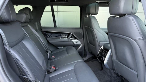 Land Rover Range Rover 3.0D I6 300 PS AWD Auto MHEV