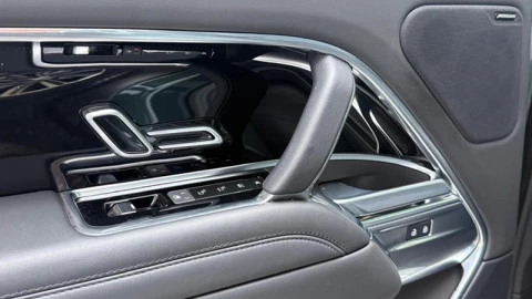 Land Rover Range Rover 3.0D I6 300 PS AWD Auto MHEV