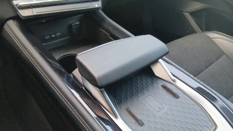 Renault Austral Iconic Esprit Alpine E-Tech F Hybr 147kW