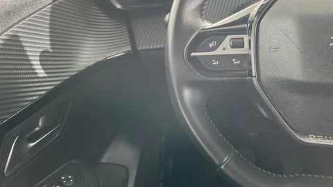 Peugeot 208 BlueHDi 73kW (100CV) Active