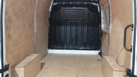Renault Master Furgon T L2H2 3500 Bl dCi 99kW 135CV