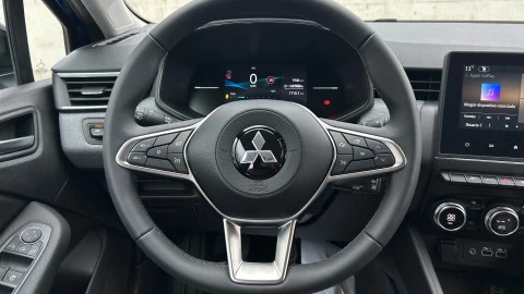 Mitsubishi Colt 100T GLP Motion