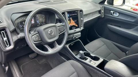 Volvo XC40 1.5 T3 Momentum Core Auto