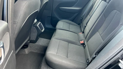 Volvo XC40 1.5 T3 Momentum Core Auto