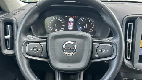 Volvo XC40 1.5 T3 Momentum Core Auto