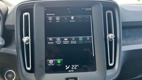 Volvo XC40 1.5 T3 Momentum Core Auto