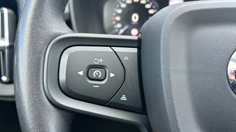 Volvo XC40 1.5 T3 Momentum Core Auto