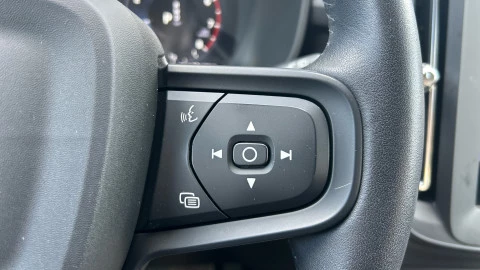 Volvo XC40 1.5 T3 Momentum Core Auto