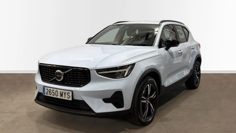 Volvo XC40 B3 G Plus Dark Auto 120 kW (163 CV)
