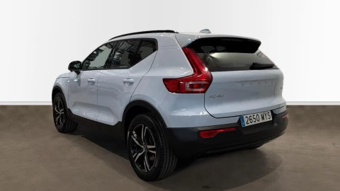 Volvo XC40 B3 G Plus Dark Auto 120 kW (163 CV)