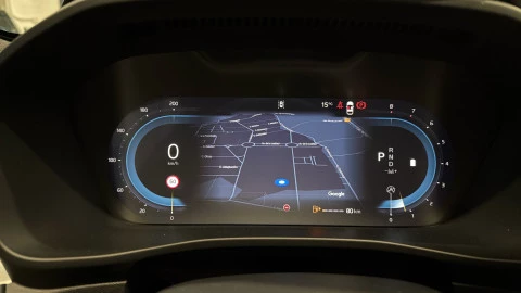 Volvo XC40 B3 G Plus Dark Auto 120 kW (163 CV)