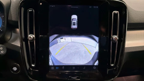 Volvo XC40 B3 G Plus Dark Auto 120 kW (163 CV)