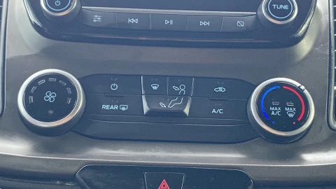 Ford Transit Custom Kombi 2.0 TDCI 96kW 320 L1 Trend