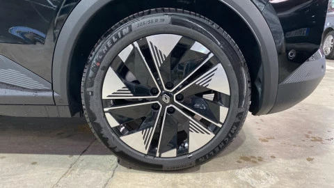 Renault Scenic E-Tech Techno 160 kW (220CV) gran autonomía