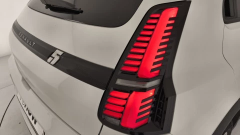 Renault 5 E-Tech   Techno autonomia urbana 90kW