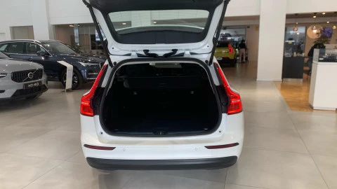 Volvo V60 2.0 B3 (G) Core Auto