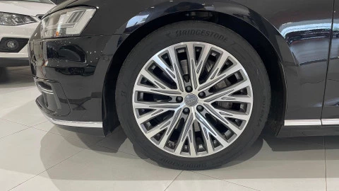 Audi A8  55 TFSI quattro tiptronic