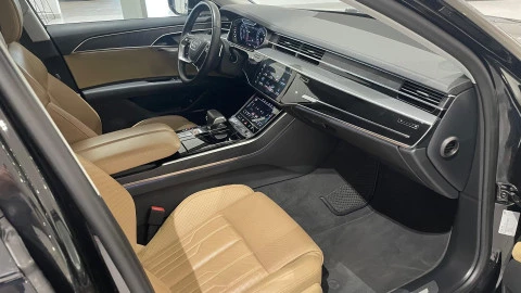 Audi A8  55 TFSI quattro tiptronic