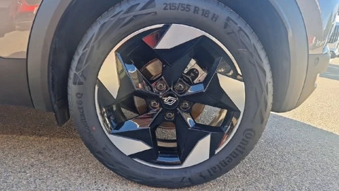 Renault Captur techno Eco-G 100cv (74 kW)