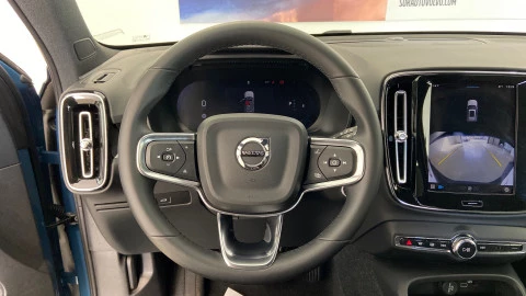 Volvo XC40 2.0 B3 G Core Auto