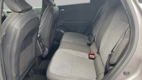 Renault Captur techno Eco-G 100cv (74 kW)