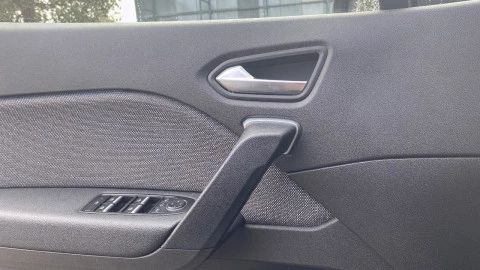 Renault Captur techno Eco-G 100cv (74 kW)