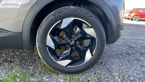 Renault Captur techno Eco-G 100cv (74 kW)