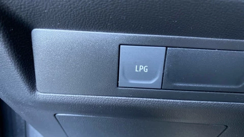 Renault Captur techno Eco-G 100cv (74 kW)