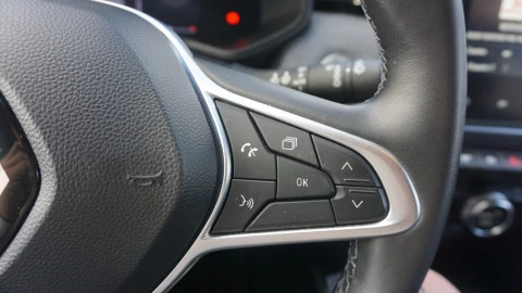 Renault Clio Techno TCe 90 (67kw)