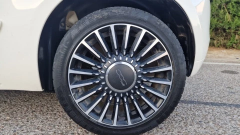 Fiat 500 1.2 8v 51kW (69CV) Mirror