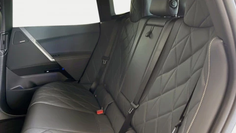 BMW iX XDRIVE60