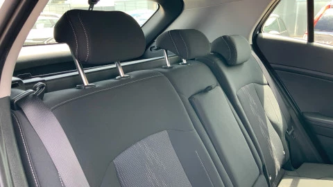 Kia Sportage 1.6 T-GDi 118kW (160CV) Drive 17