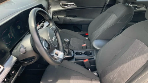 Kia Sportage 1.6 T-GDi 118kW (160CV) Drive 17