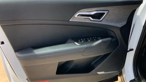 Kia Sportage 1.6 T-GDi 118kW (160CV) Drive 17