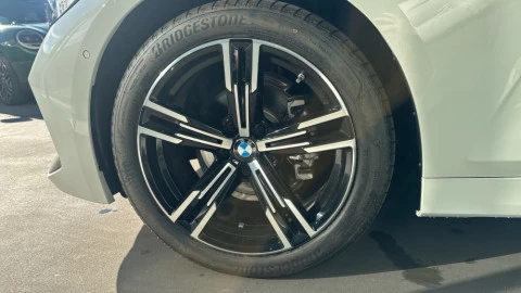 BMW Serie 3 318 d M Sport