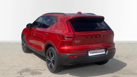 Volvo XC40 2.0 B3 G Plus Dark Auto