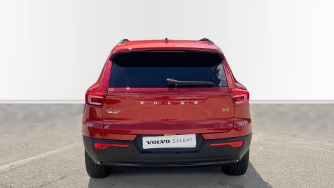 Volvo XC40 2.0 B3 G Plus Dark Auto