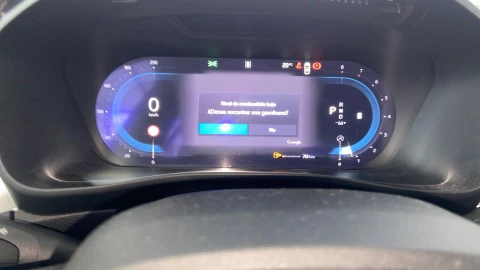 Volvo XC40 2.0 B3 G Plus Dark Auto