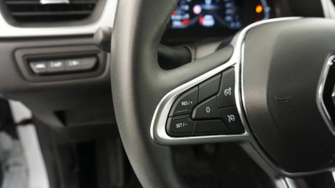 Renault Captur Zen TCe 140CV GPF Micro Híbrido